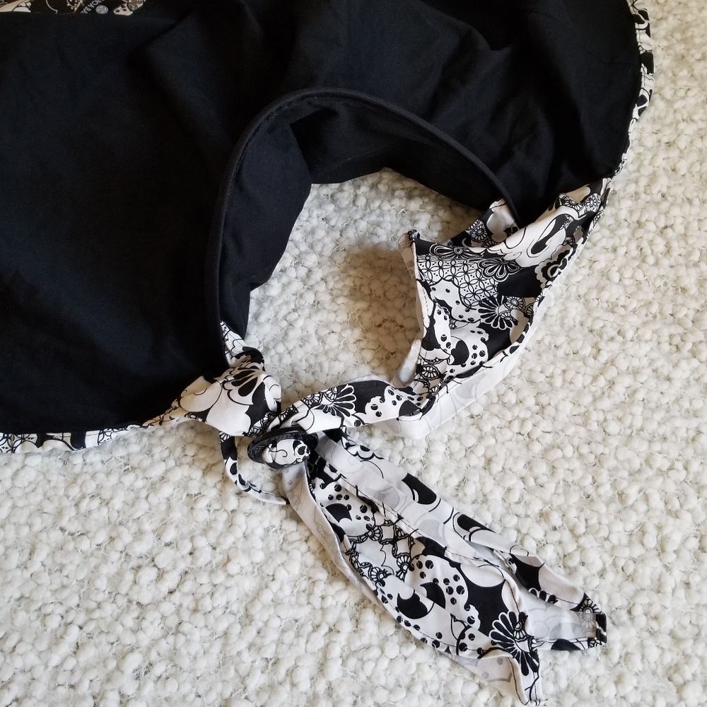 Nursing Cover Up - Picture 2 of 6